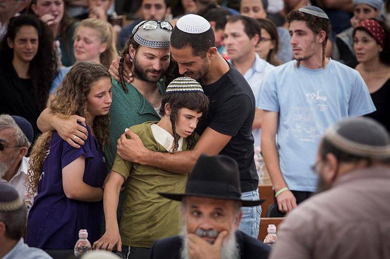 פדיה מרק משחזר: 'כולם התכופפו חוץ מאבא'