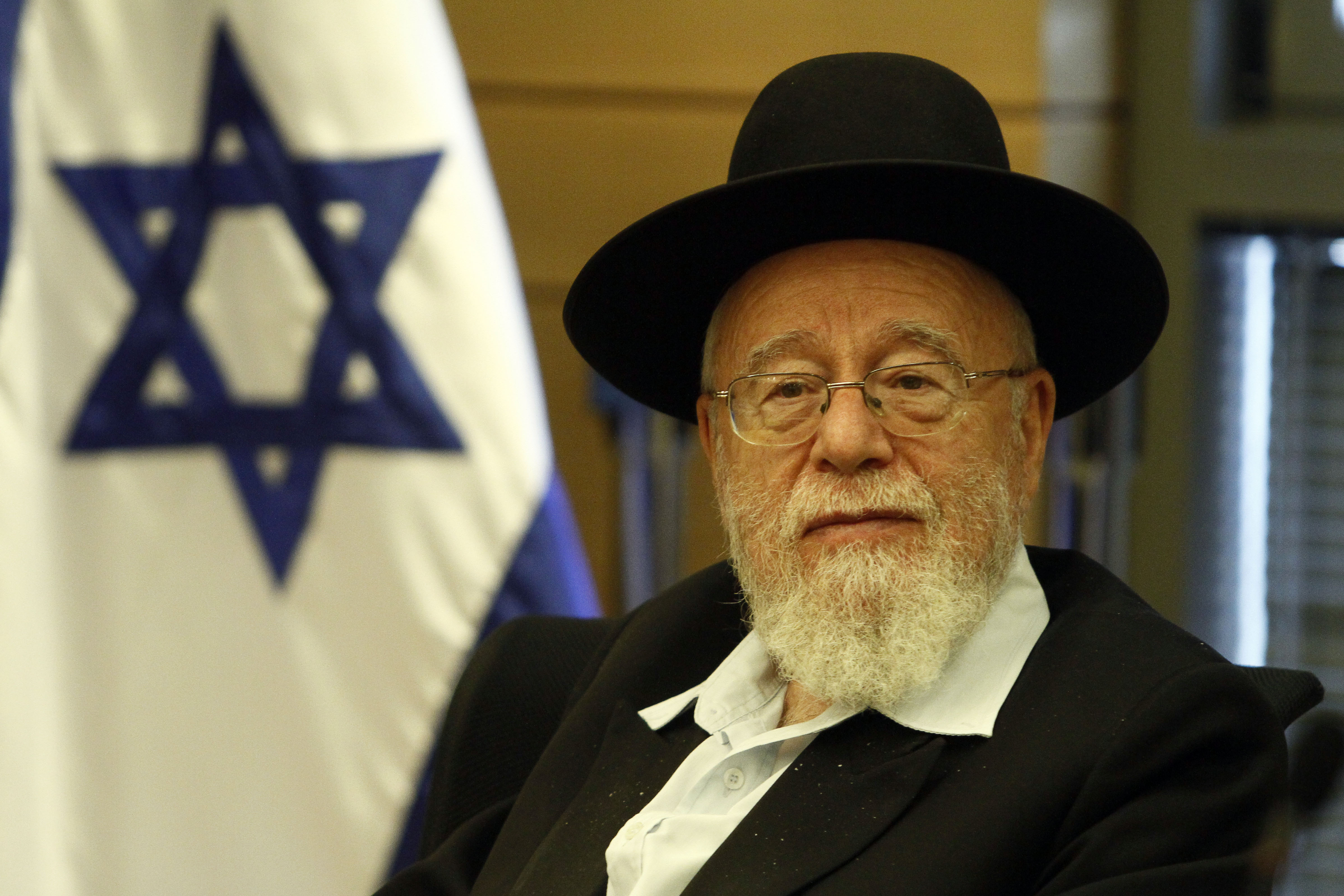 הרב ליאור: "יש כאן פיקוח נפש של הציבור כולו"