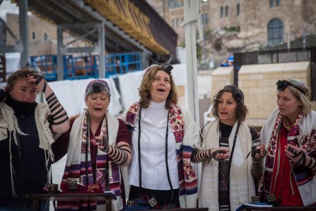 הסערה הבאה • לראשונה: רב'ה רפורמית בלימוד בבית הנשיא