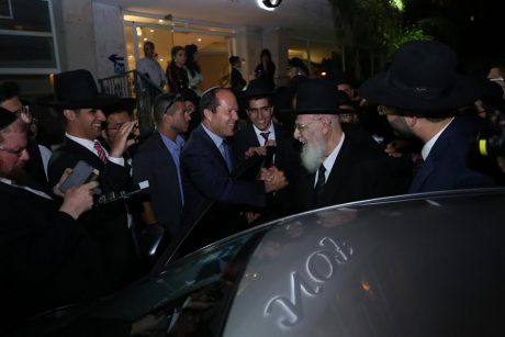פיוס בציבור החרדי: צפו בתיעוד "חתונת השלום"