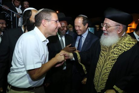 פיוס בציבור החרדי: צפו בתיעוד "חתונת השלום"