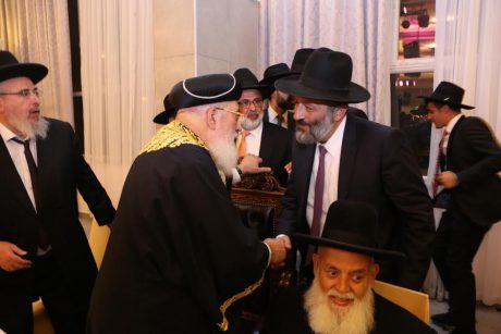 פיוס בציבור החרדי: צפו בתיעוד "חתונת השלום"