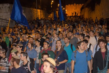 גלריה: סליחות מול שערי הר הבית