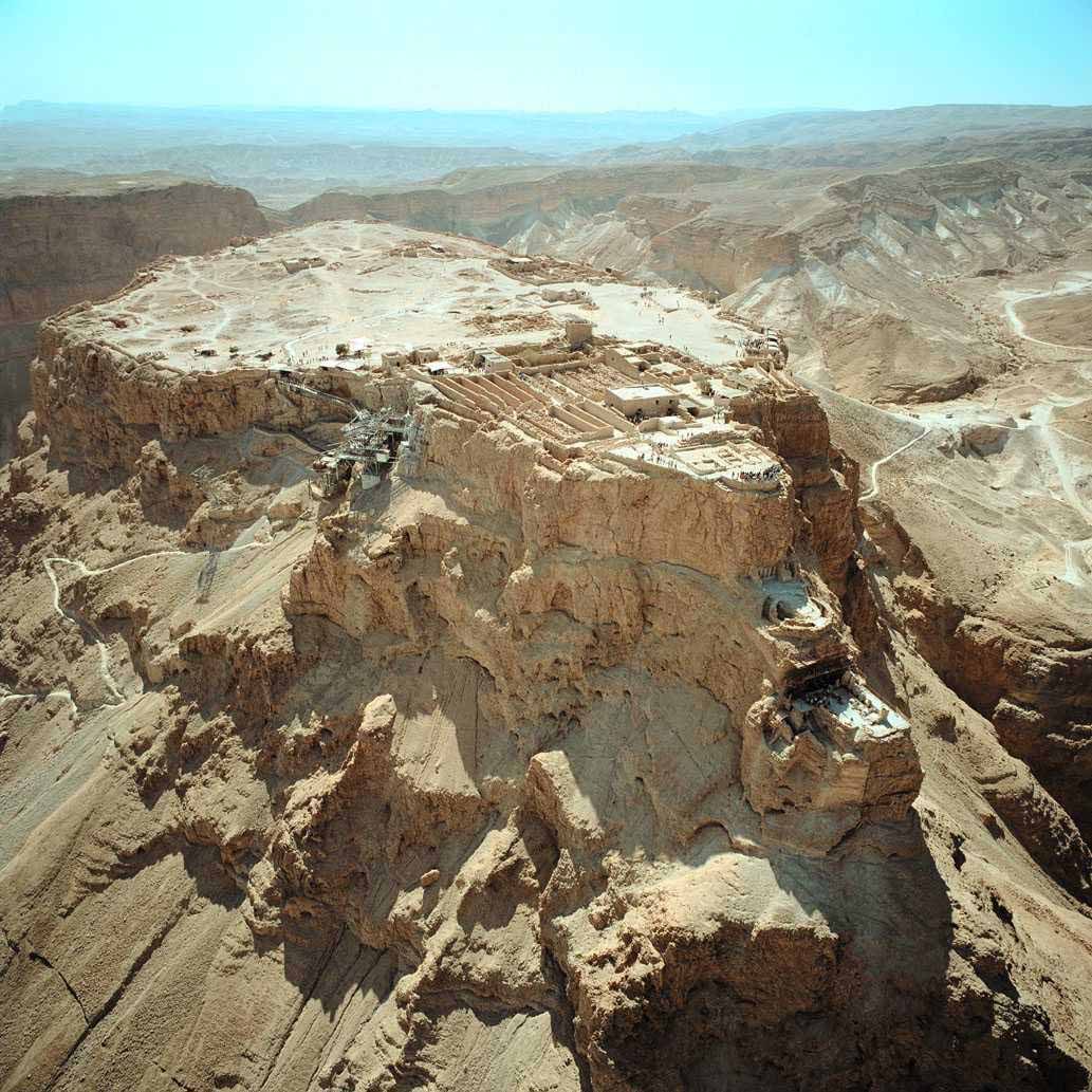 בחול המועד סוכות מגלים מחדש את מצדה