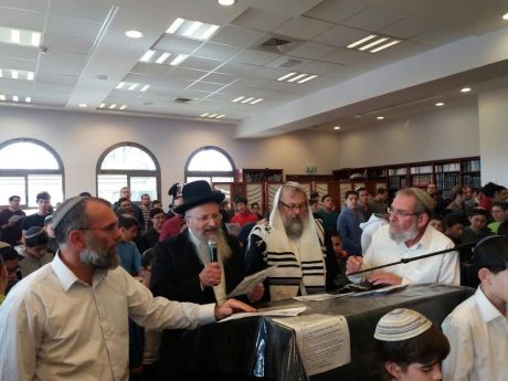 תפילת ילדי החמ"ד: גלריה