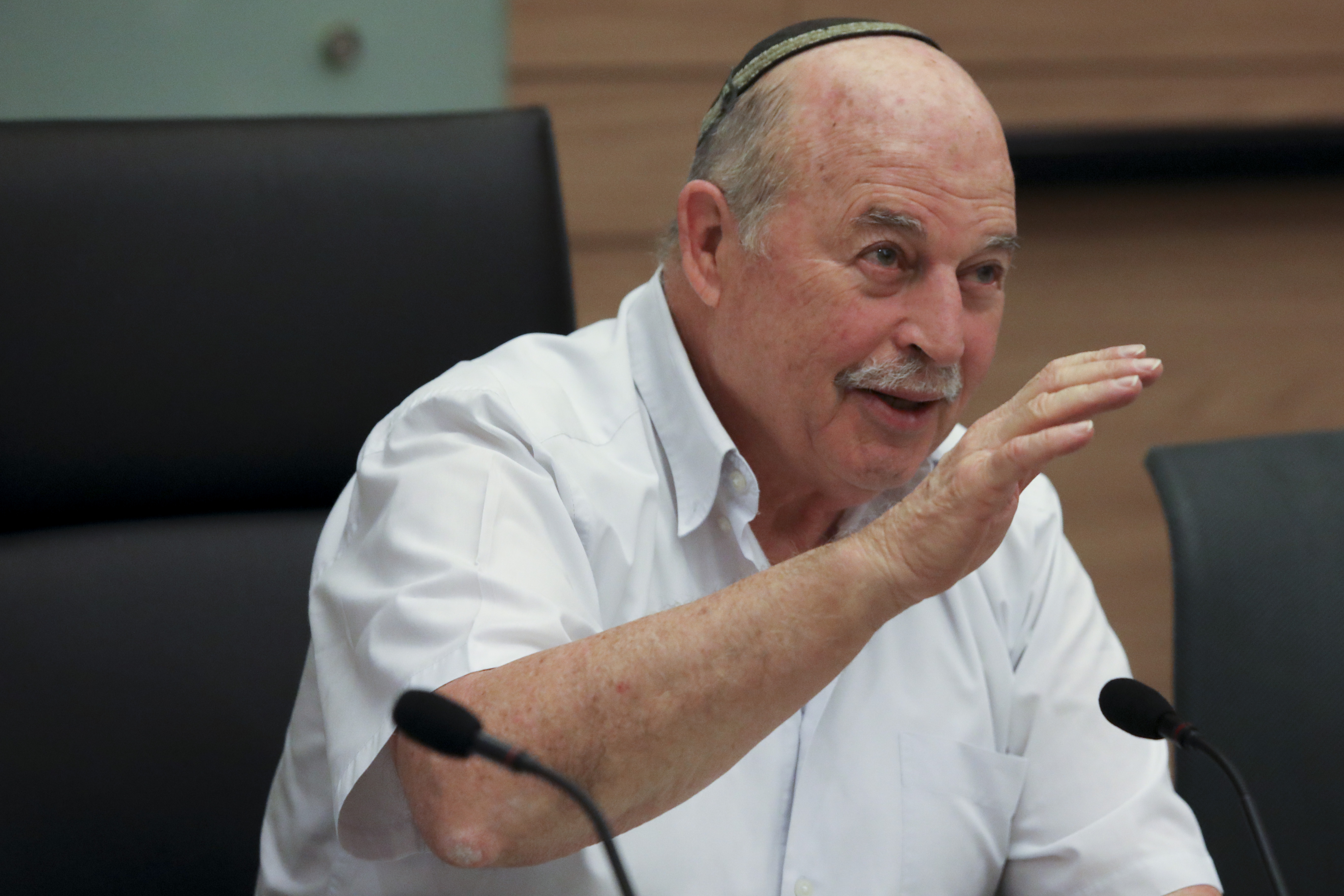 התרגיל של סלומינסקי להעביר את חוק ההסדרה