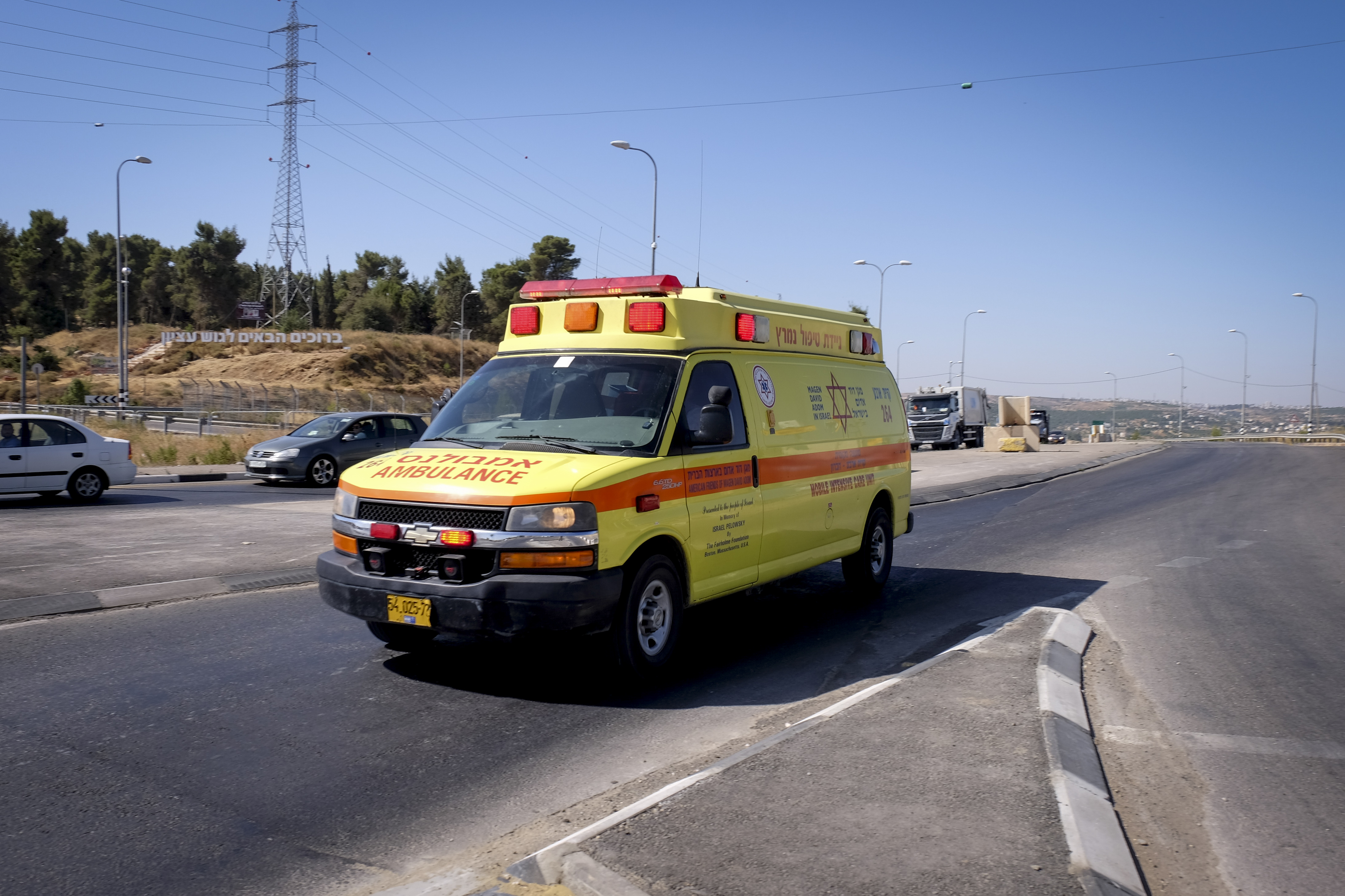 בת שנה וחצי בלעה חומר רעיל; מורדמת ומונשמת