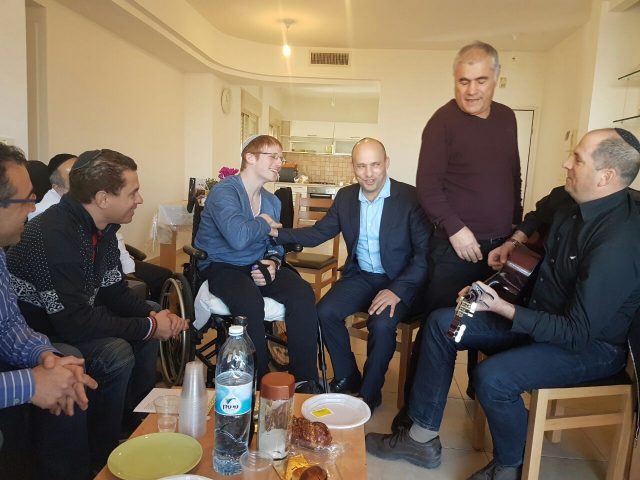 מרגש: הדואט של בנט ויהודה הישראלי; צפו