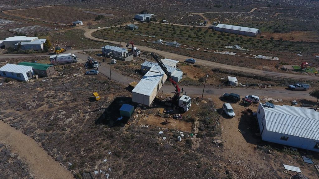 בשעה זו: ממשלת נתניהו ובנט מחריבה את עמונה