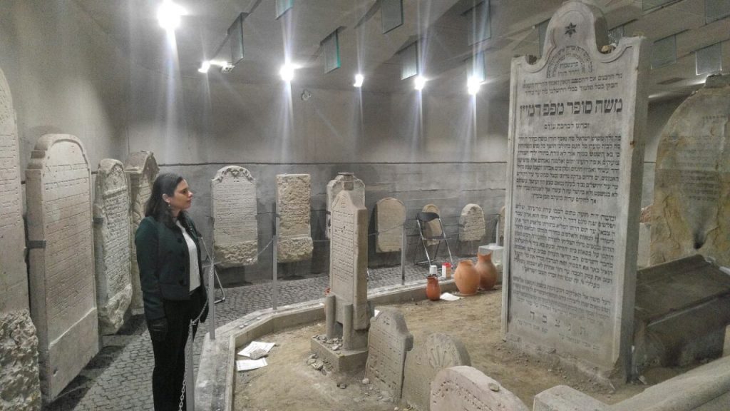 מצבתו של החתם סופר בבריטסלבה