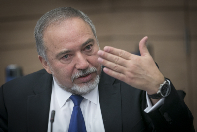 האיום של ליברמן לסגור את המכינה בעלי – ספין ריק