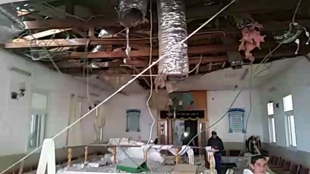 השריפה במחסן הזיקוקים: בית הכנסת נחרב בפיצוץ