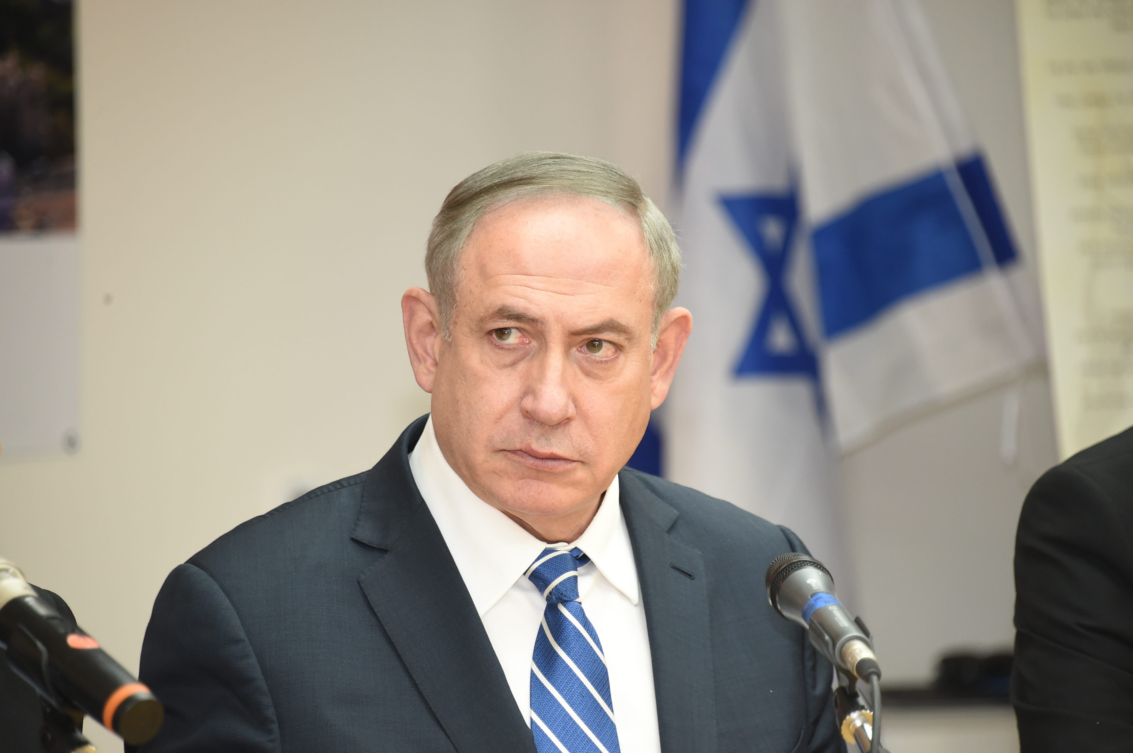 נתניהו זימן פגישה בשבת: סגירת התאגיד או בחירות