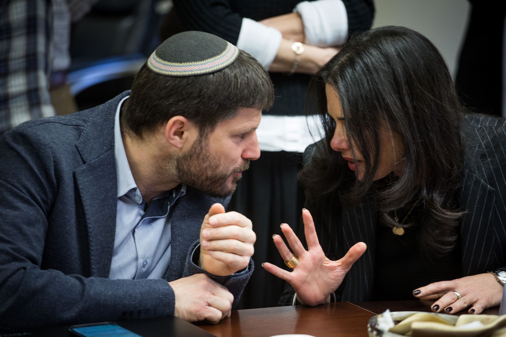 סרבנות גיוס? בבית היהודי מתנערים מסמוטריץ'