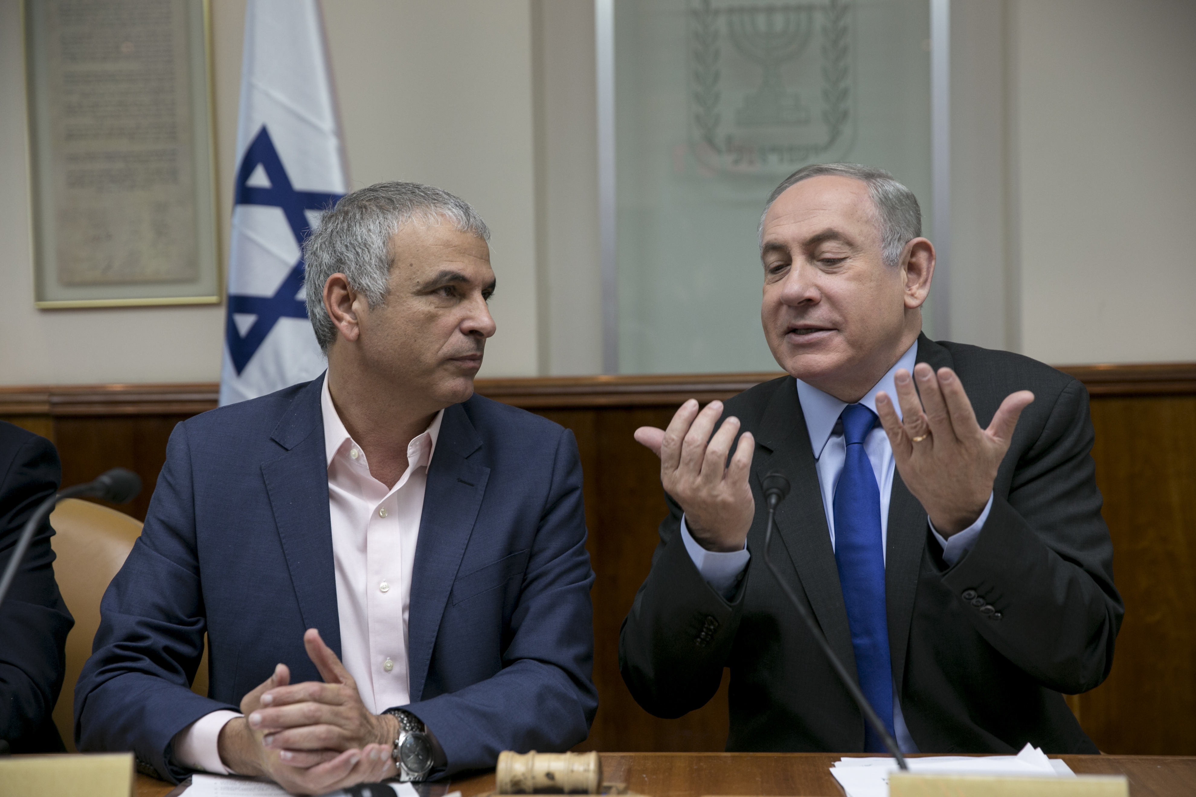 נתניהו וכחלון הגיעו לפשרה בנושא התאגיד