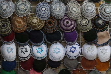 לא מפתיע: מה הישראלים חושבים על הציבור הסרוג?