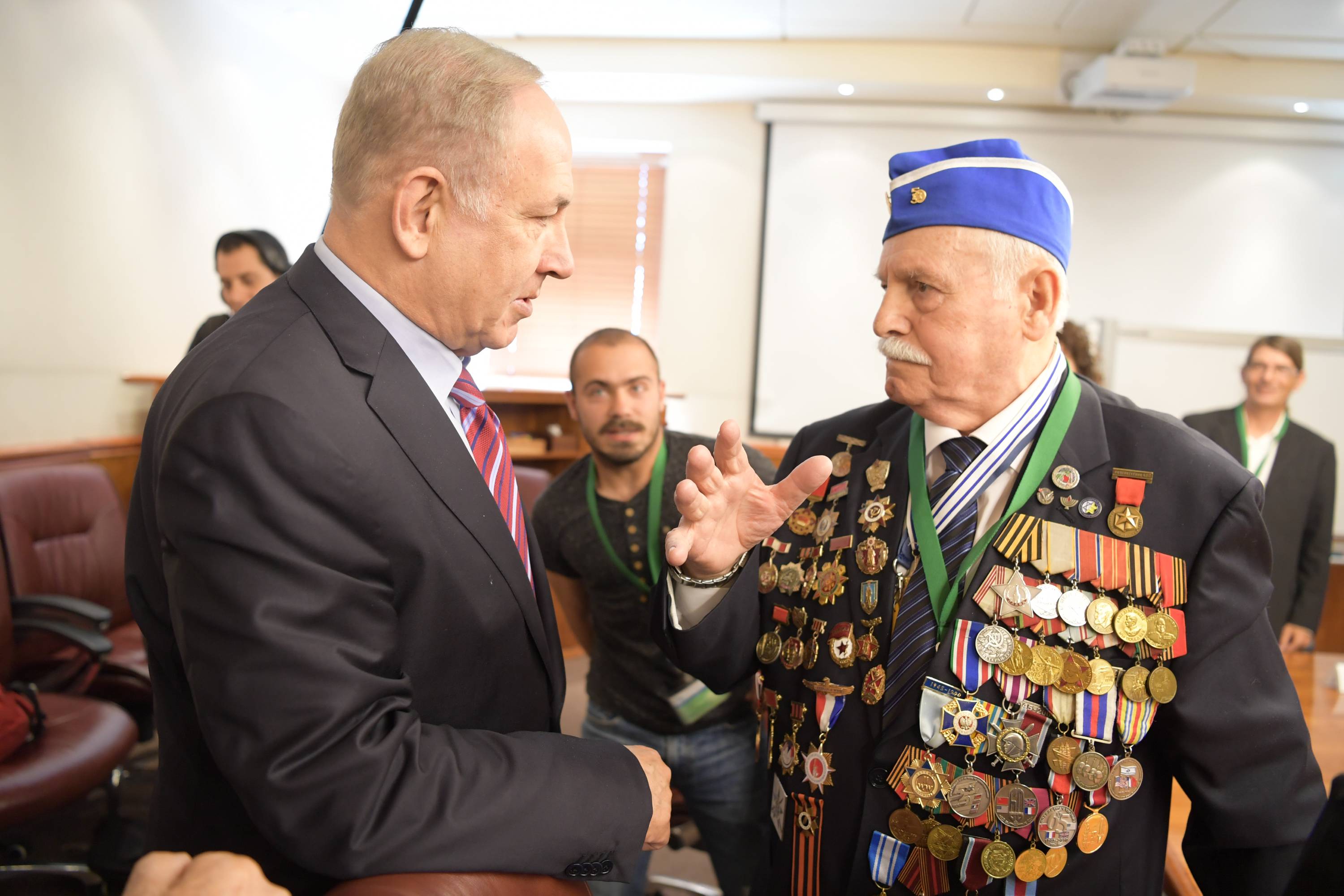 נתניהו לניצולי השואה: "איך אתם עשיתם את זה?"