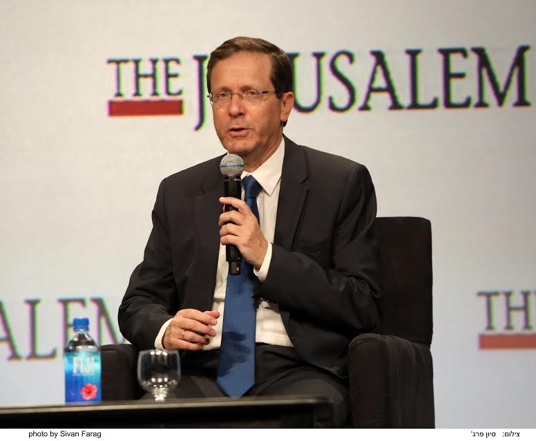 הרצוג מציג: זו הדרך היחידה לנצח את נתניהו