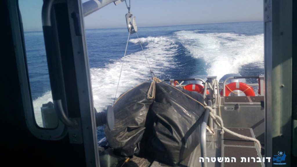 המשטרה תפסה הברחת ענק של סיגריות דרך הים