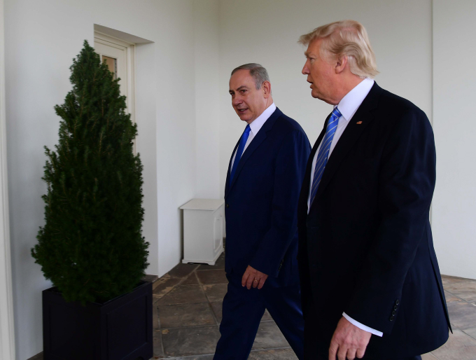 אכזבה: שגרירות ארה"ב לא תעבור לירושלים