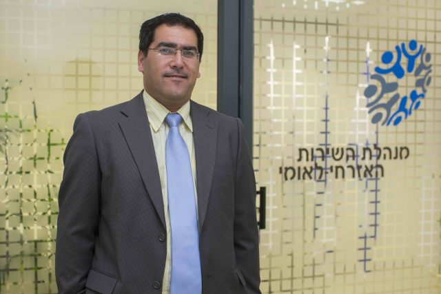 גילה שלא מעריכים את מתנדבי השירות הלאומי והתחיל לפעול