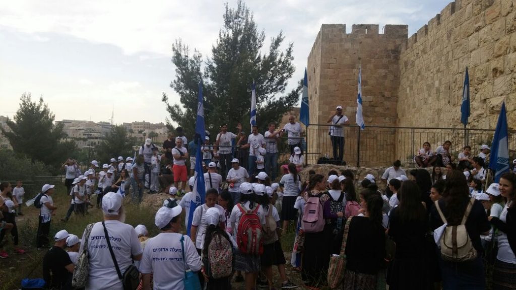 המיזם הצליח: גם חילונים וחרדים חגגו את יום ירושלים