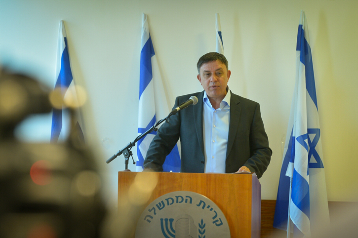 "מנסים לעשות לי את מה שעשו לדוד לוי"