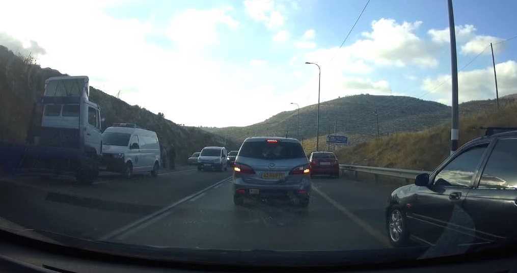 איפה המשטרה? שוטרים פלסטינים בכבישי יו"ש