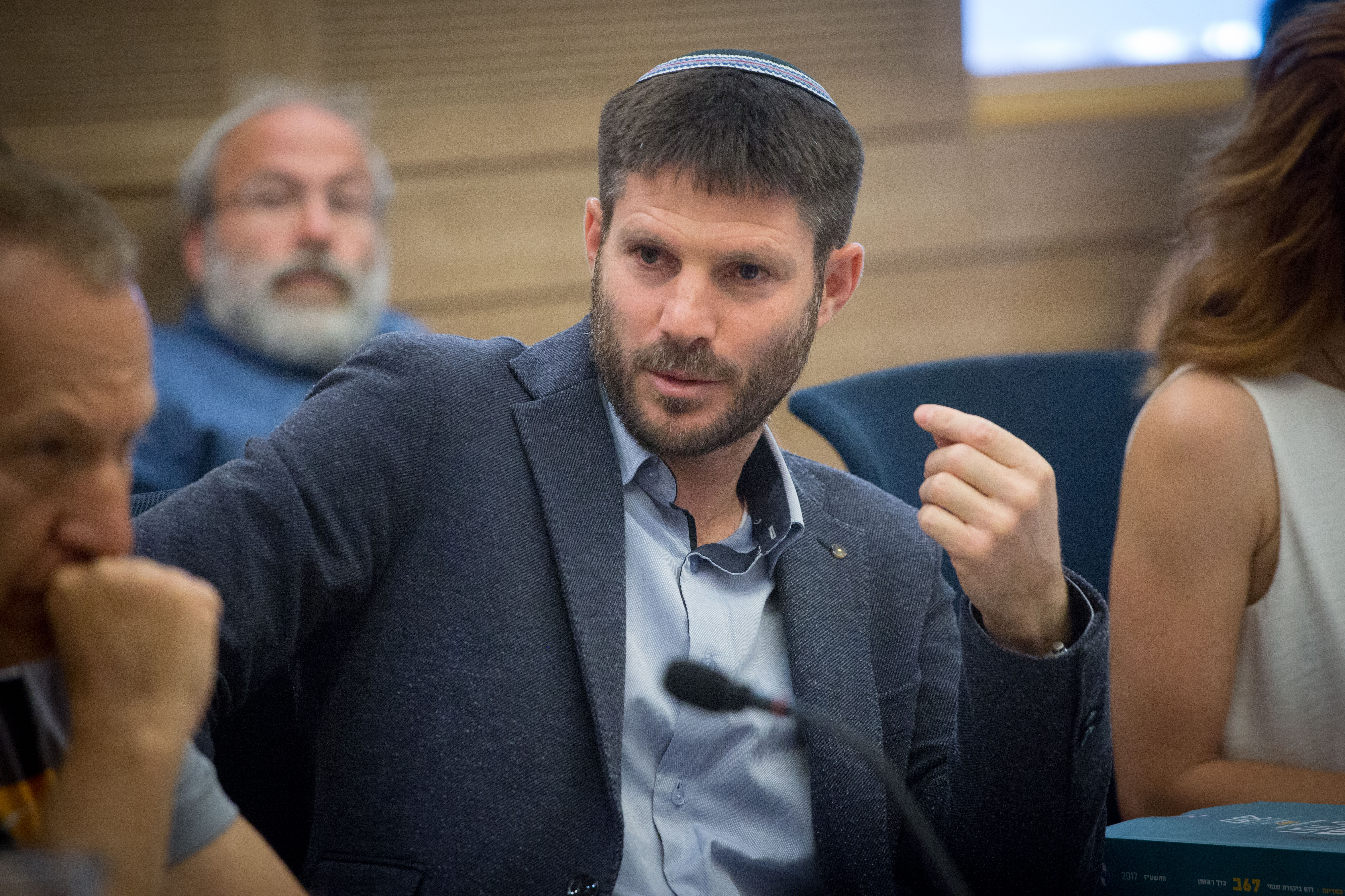 סמוטריץ' נגד רבני 'בית הלל': "טהרנים צבועים"