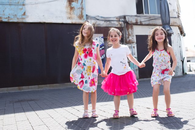 Catimini: הצצה לעולמם של ילדי הכוכבים