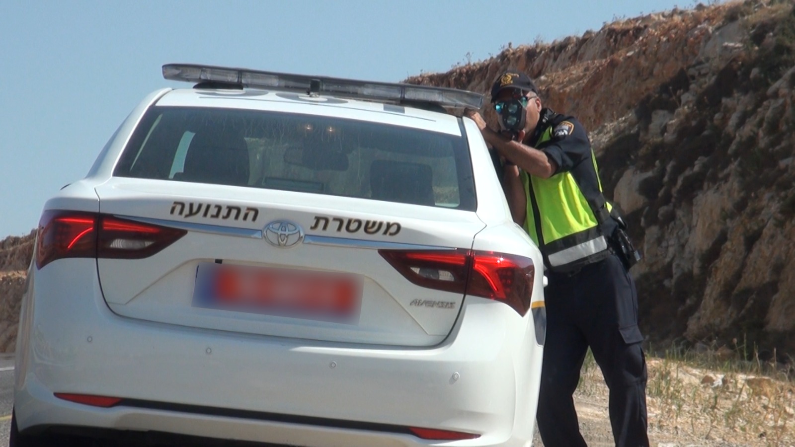 מול המערב הפרוע- המשטרה במבצע אכיפה ביו"ש