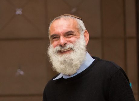 התפללו לרפואתו:גידול נוסף התגלה בגוף של הרב רונצקי