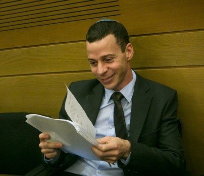 "על מאה שקל": ההתערבות של עמית סגל וחיים לוינסון