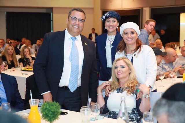 חגית משה, ח"כ מועלם, משה ליאון ורעיתו באירוע הרמת הכוסית