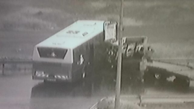 התנגשות האוטובוס ורכב הגרר