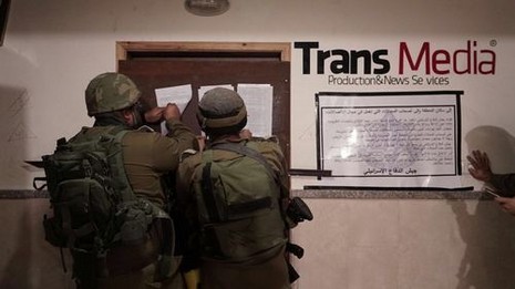 עודדו טרור: צה"ל פשט על 8 כלי תקשורת פלסטינים