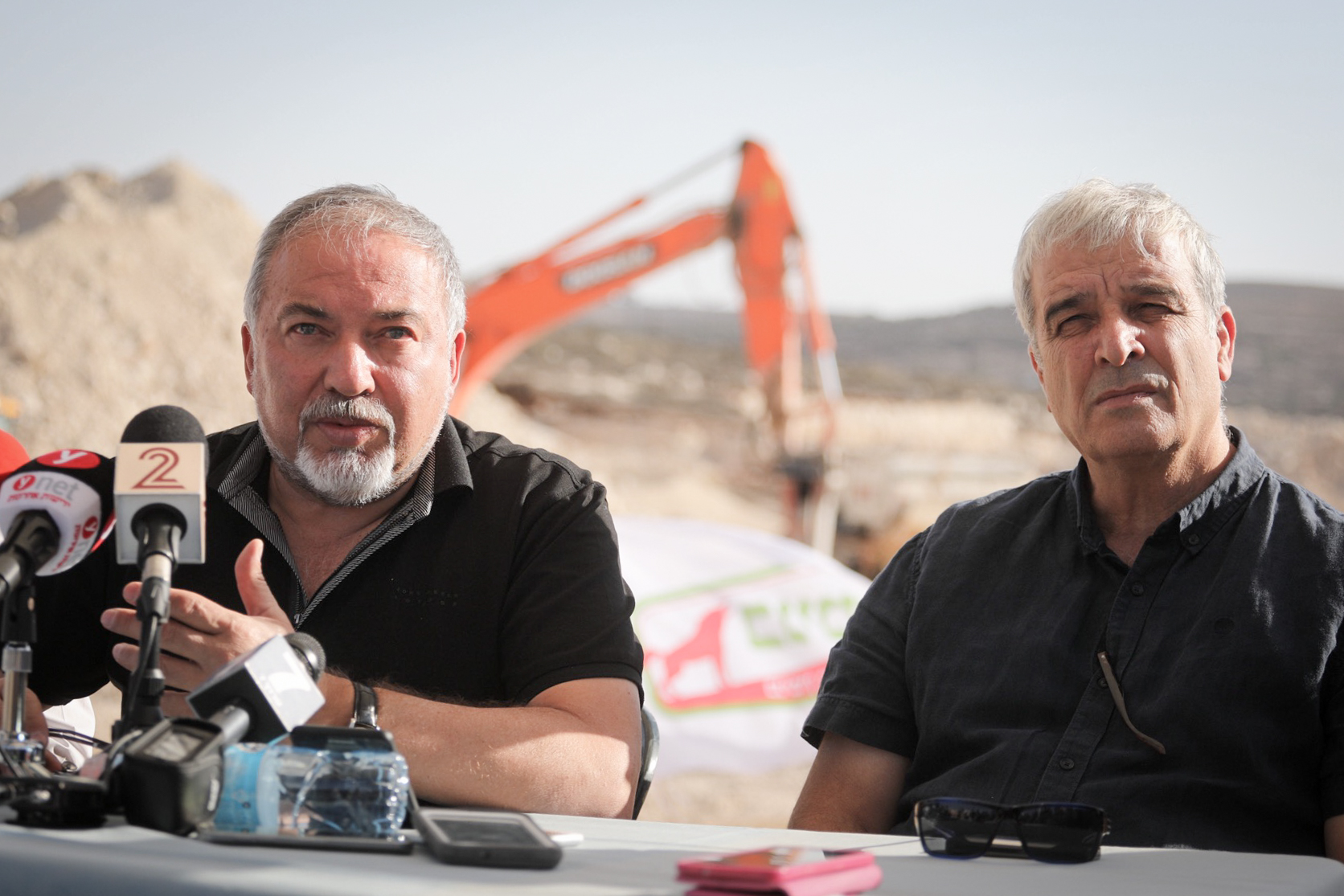 ליברמן: "הטרור הפלסטיני היה לפני ההתנחלויות"