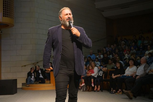 מיכל אורבך: 'מקווה שמגיעים עדכונים שם למעלה'