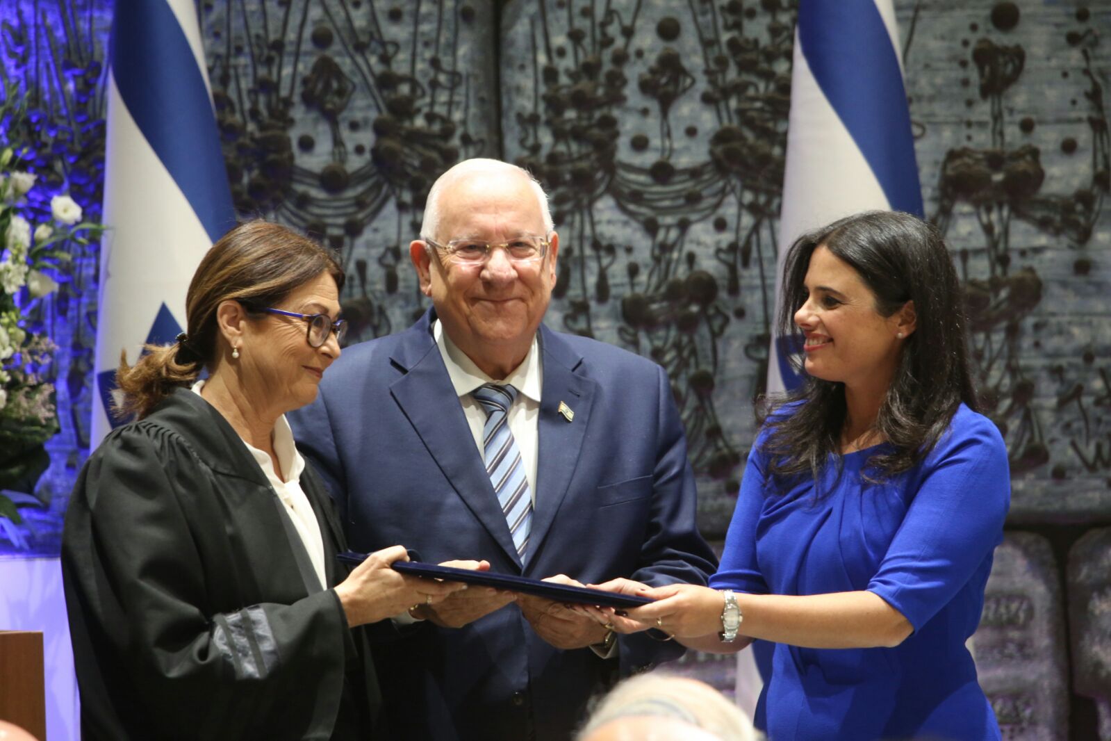 הנשיא קרא לרשויות: "הביאו להסדרת היחסים ביניכן"