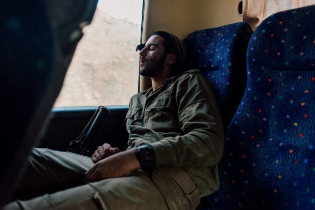הצלם שתיעד את הפנים היפות של החרדים בצה"ל