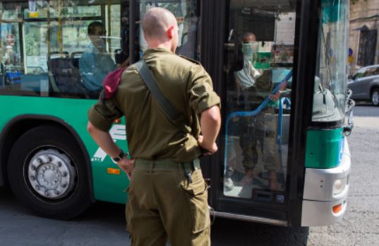כמו חיילים: המהפכה בשירות הלאומי