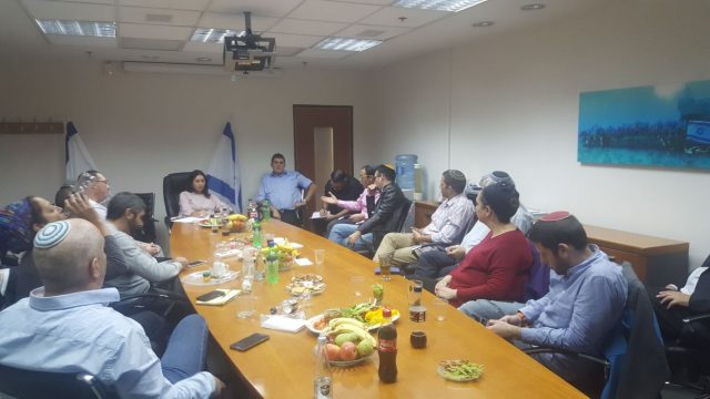 הברנז'ה הסרוגה נפגשה עם השרה מירי רגב
