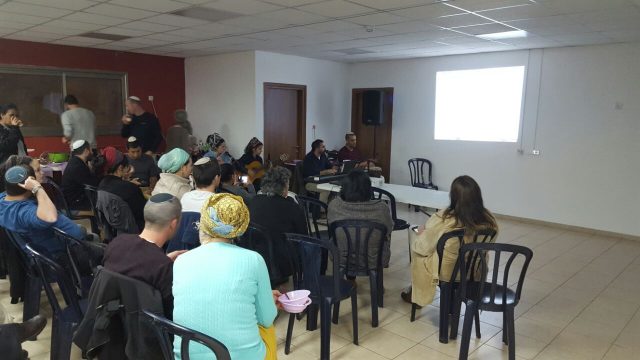 סערה ביישוב בשומרון:כותבי הפוסט השקרי – קומץ שולי