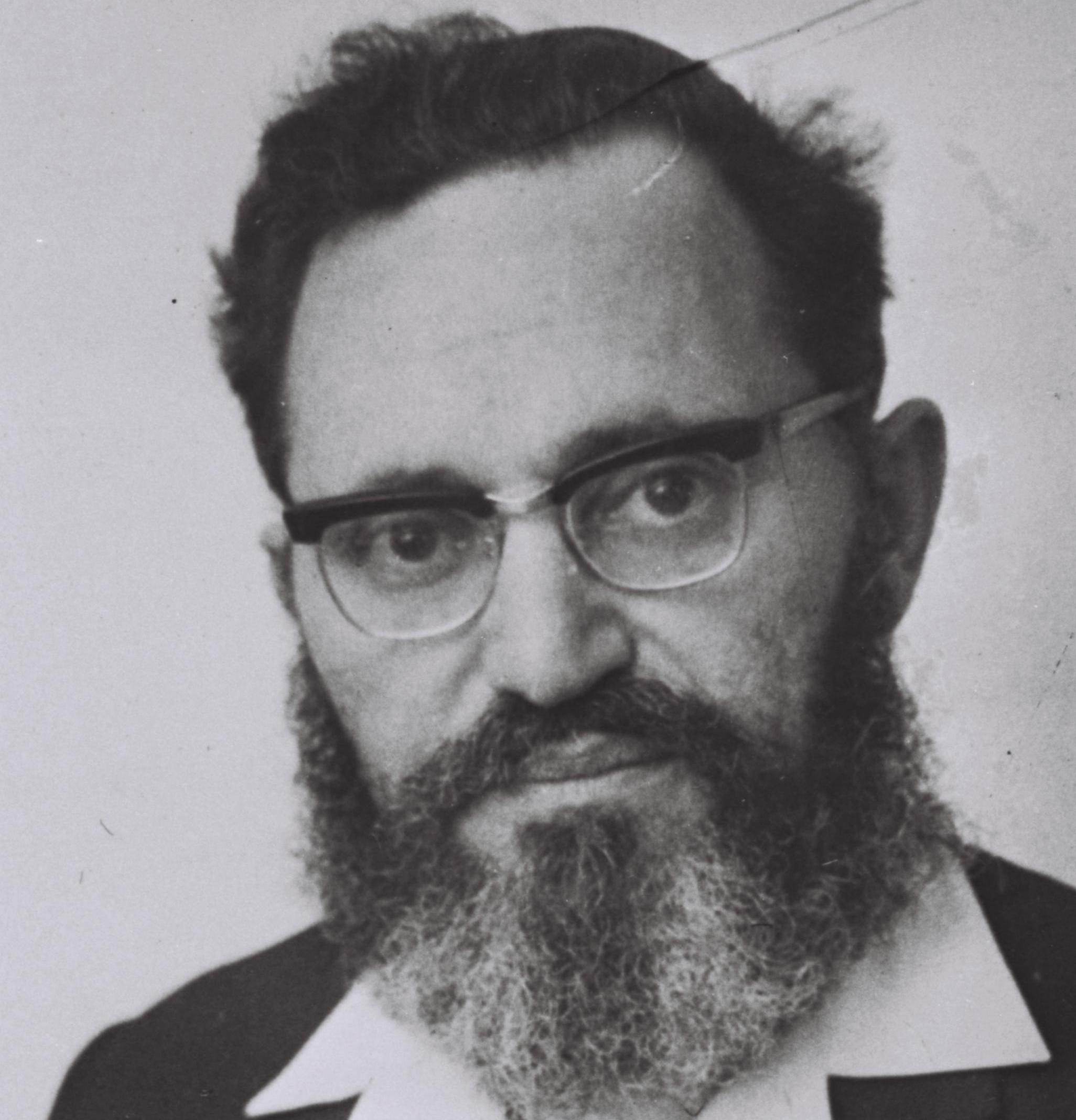 22 שנה לרב נריה זצ"ל. בנו: "אין היום מנהיג כדוגמתו"