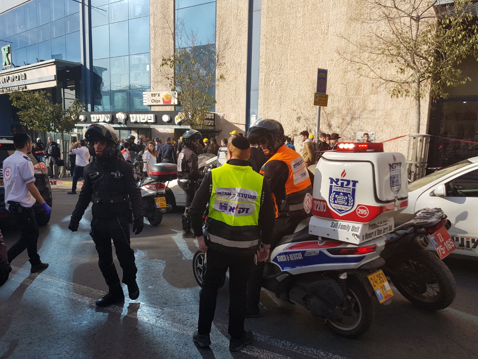 שיפור קל במצבו של המאבטח שנפצע בפיגוע הדקירה