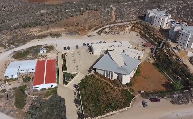 פותחים את הלב: תרמו לישיבת איתמר