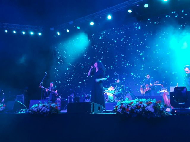 יובל דיין הופיעה במהלך הכנס