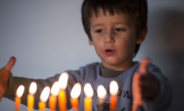 חג מדליק לכל המשפחה