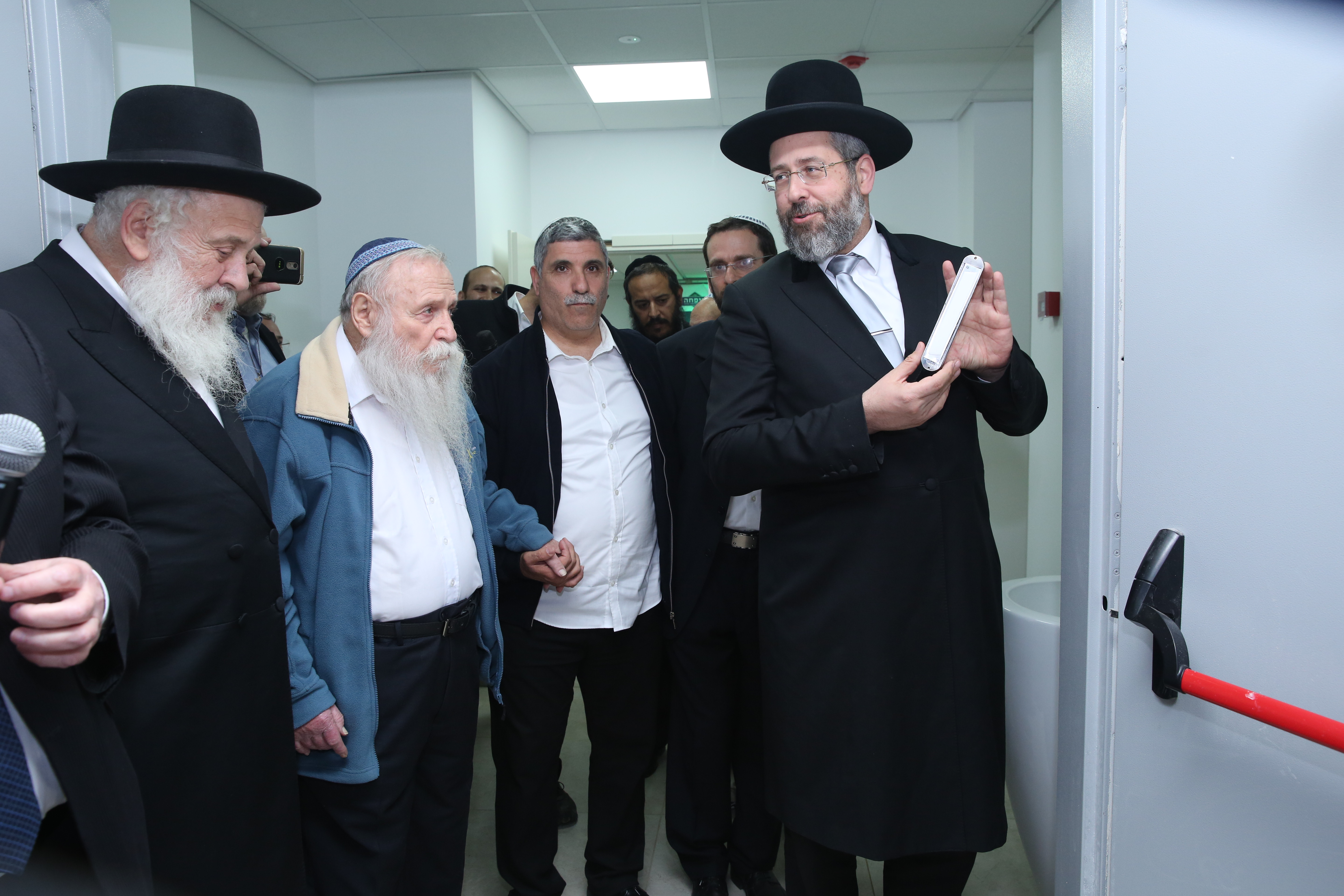 כרמי הנדיב: חנוכת מגה בית מדרש במגה שכונה