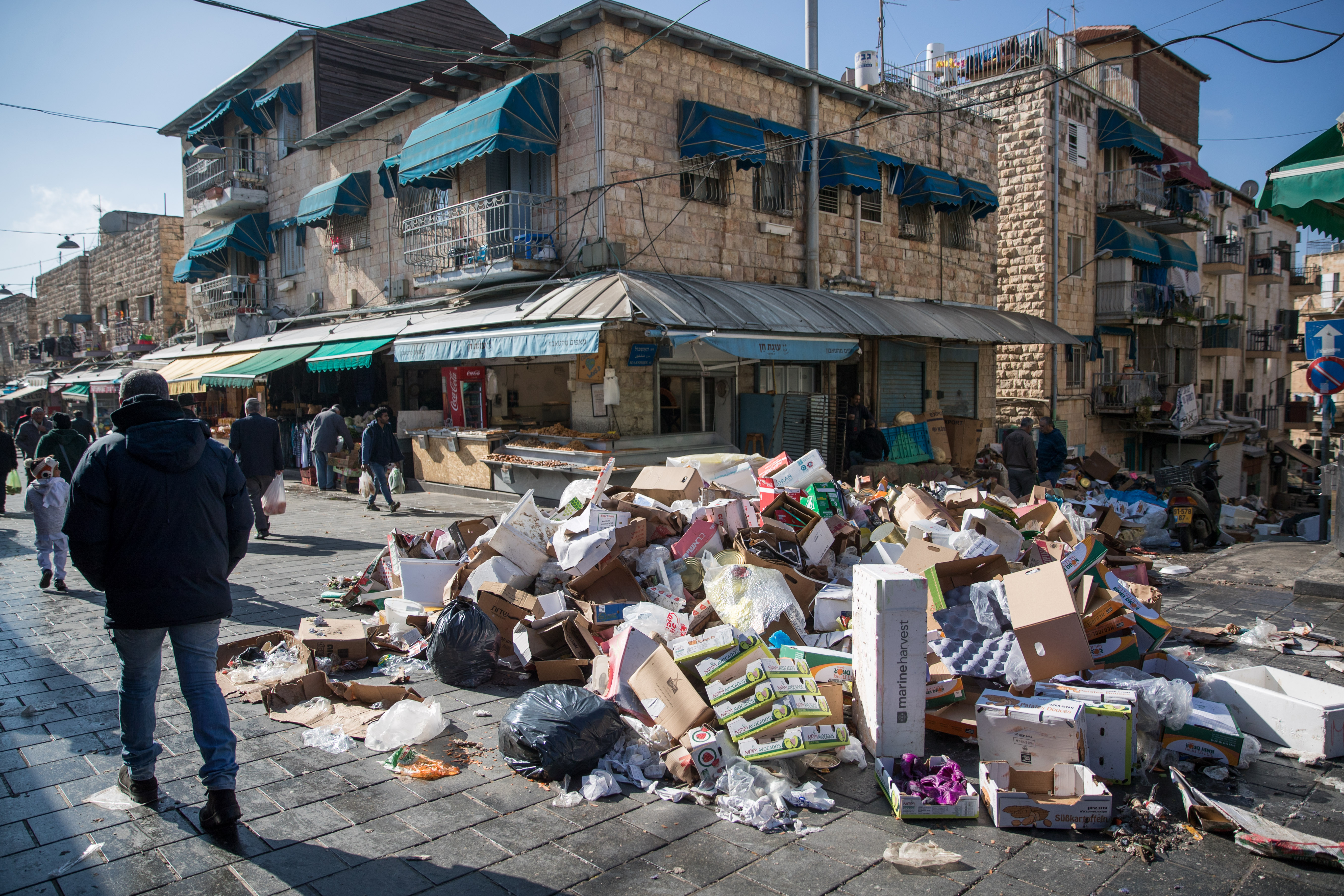 בקואליציה זועמים על איומי השביתה: "בלוף"